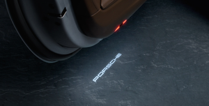 Proiettori LED per porte con logo Porsche