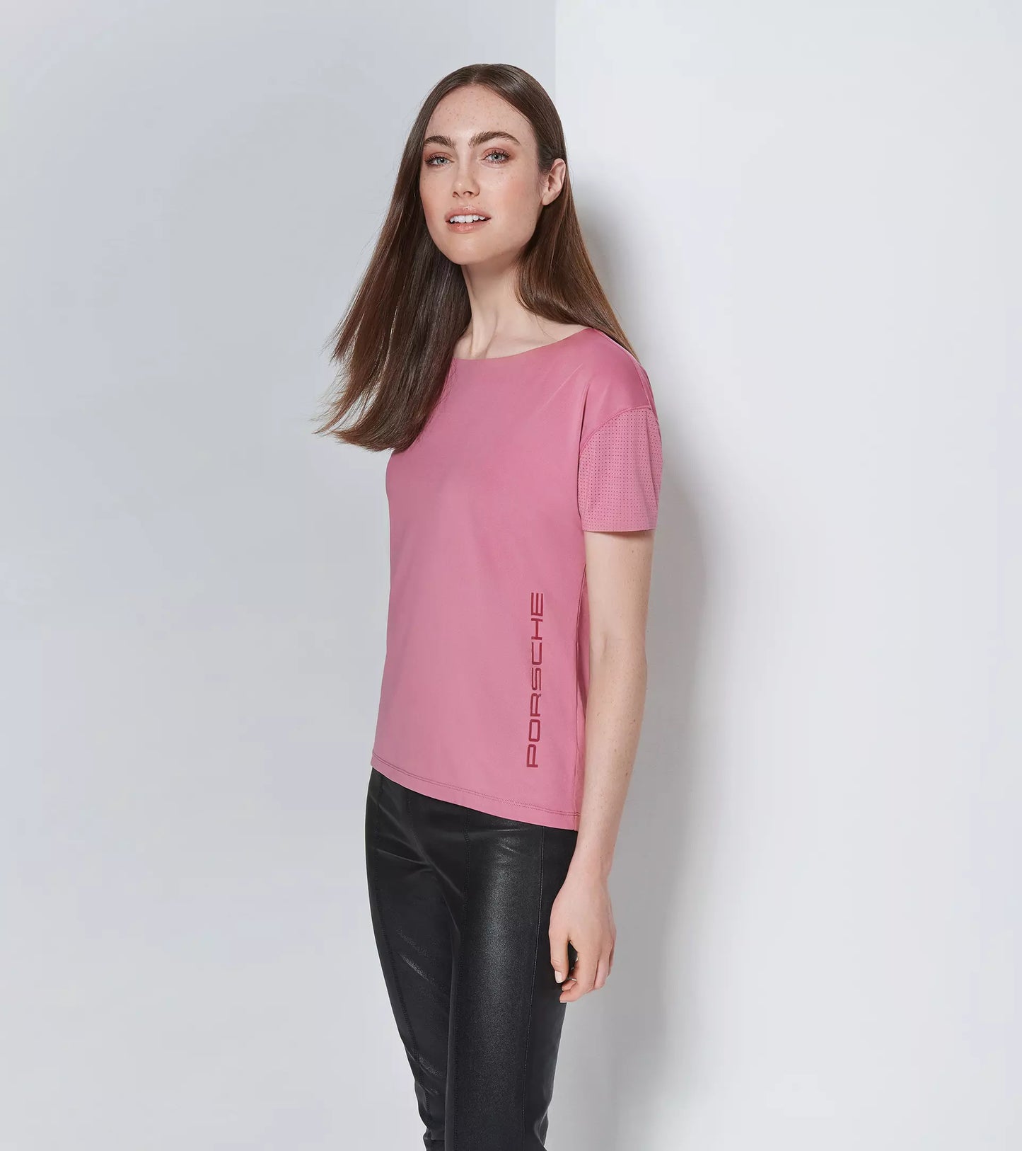 Pink women's t-shirt – Taycan